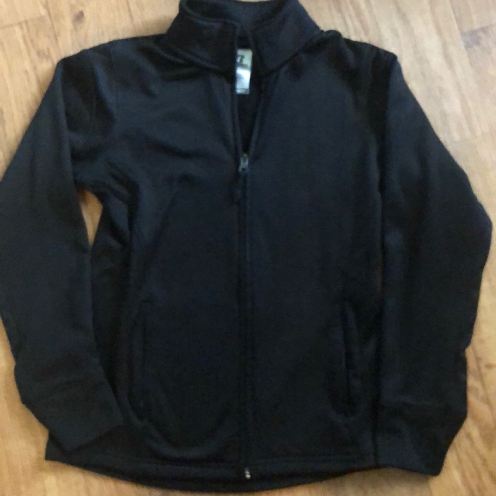 Light active wear jacket